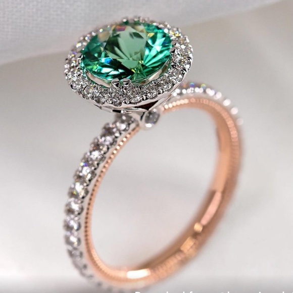 NWOT Silver 925 💍 Sim Emerald Diamond Halo Ring (6) - Picture 2 of 4